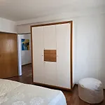 Exklusive - Direkt Am Waldrand - Grosser Garten Kompett Umzaeunt - Hunde Willkommen - 2 Private Stellplaetze *