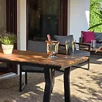 Exklusive - Direkt Am Waldrand - Grosser Garten Kompett Umzaeunt - Hunde Willkommen - 2 Private Stellplaetze Bad Salzschlirf