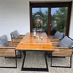 Exklusive - Direkt Am Waldrand - Grosser Garten Kompett Umzaeunt - Hunde Willkommen - 2 Private Stellplaetze Bad Salzschlirf