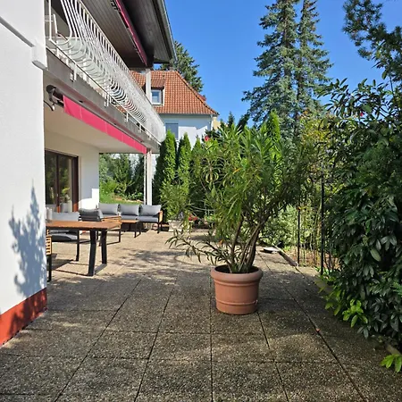 Exklusive - Direkt Am Waldrand - Grosser Garten Kompett Umzaeunt - Hunde Willkommen - 2 Private Stellplaetze Apartment