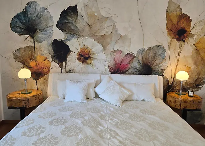 Exklusive - Direkt Am Waldrand - Grosser Garten Kompett Umzaeunt - Hunde Willkommen - 2 Private Stellplaetze Apartment *